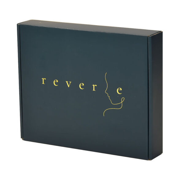 Luxury Apparel Mailer Packaging Box with Gold Foil Logo