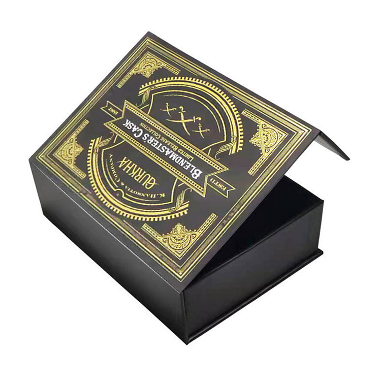 Op maat gemaakte tabaksdozen – Luxe displaydoos met holle magnetische sigarenhouder